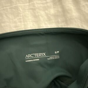 Arc'teryx Women's Rho Teal 3/4 Ski Leggings
